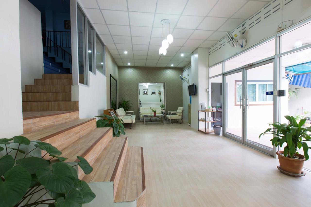 Kesorn Place Buriram Bagian luar foto
