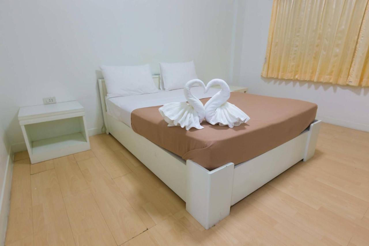 Kesorn Place Buriram Ruang foto